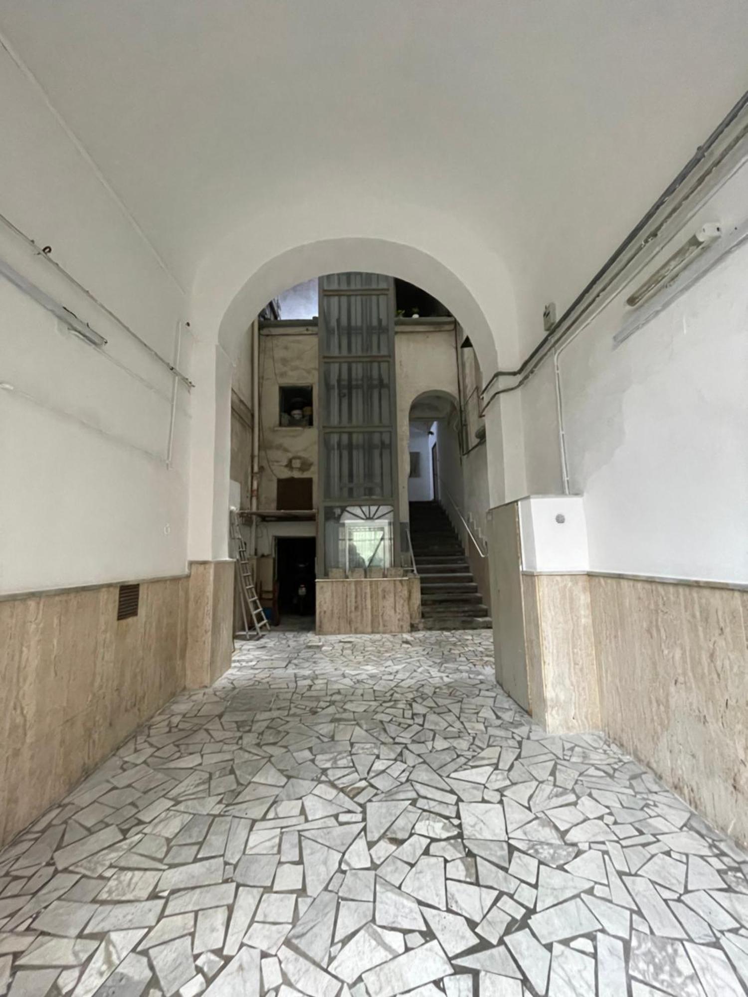 Gennarino Apartments - Panorama Suite With Balcony And Urban Loft Napels Buitenkant foto